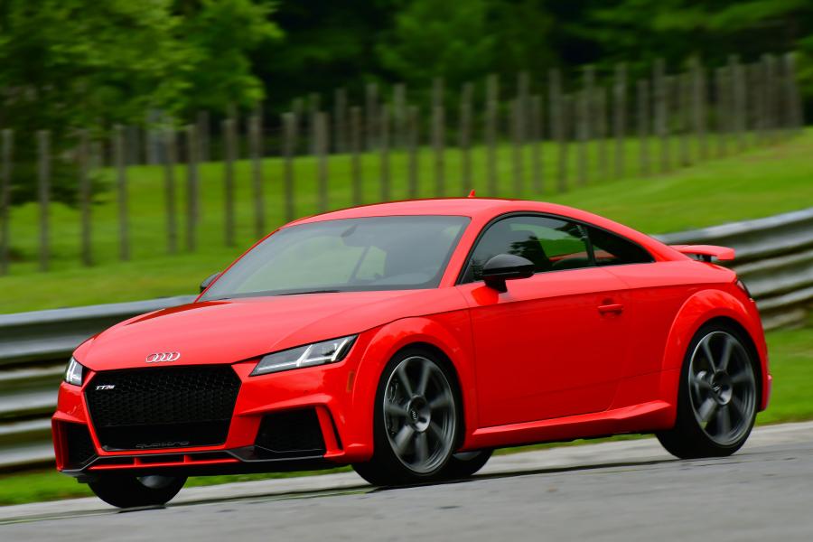  Audi TT RS Coupe (8S) 2017 года  (NA) (фото 6 из 36)